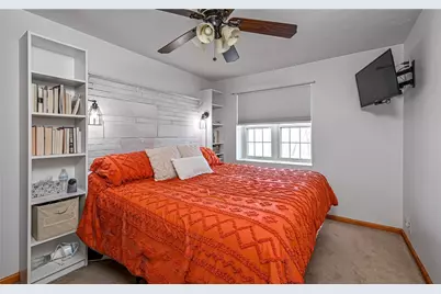 212 Montclair Ave, Pittsburgh, PA 15237 - Photo 17