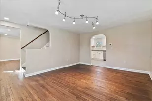 5154 N Pioneer Rd, Hampton, PA 15044 - Photo 13