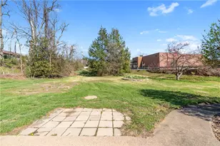 5154 N Pioneer Rd, Hampton, PA 15044 - Photo 25