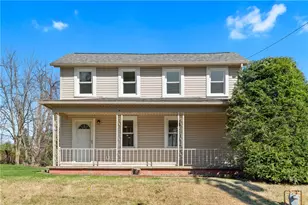 5154 N Pioneer Rd, Hampton, PA 15044 - Photo 1