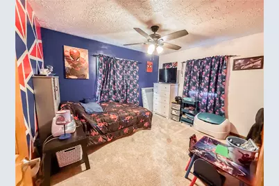 132 Marion Ave, Belle Vernon, PA 15012 - Photo 5