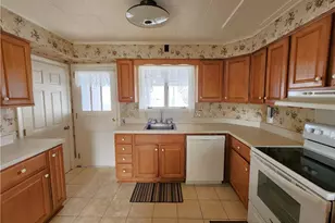 1636 Philadelphia St, White Township, PA 15701 - Photo 3