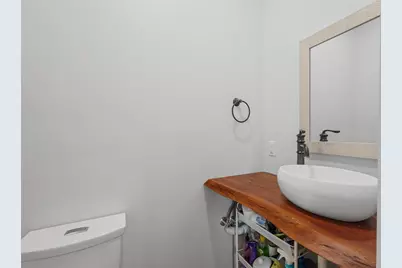 246 E 14th Ave, Homestead, PA 15120 - Photo 11