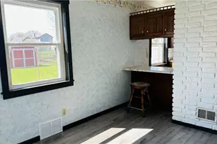 907 Jefferson Ave, Harrison Township, PA 15065 - Photo 13