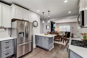 3226 Mary St, Pittsburgh, PA 15203 - Photo 9