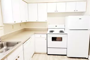 2911 Voelkel Ave, Pittsburgh, PA 15216 - Photo 13