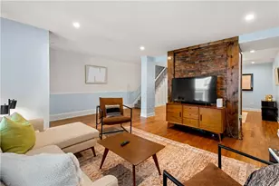 1207 Linden Pl, Pittsburgh, PA 15212 - Photo 3