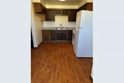 135 Union St, Bridgeville, PA 15017 - Photo 1