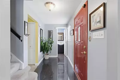 9460 Doral Dr, Pittsburgh, PA 15237 - Photo 3