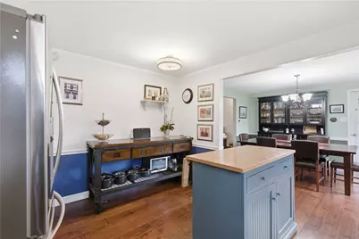 9460 Doral Dr, Pittsburgh, PA 15237 - Photo 11