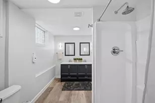 1523 Woodcrest Ave, Moon/Crescent Twp, PA 15108 - Photo 19