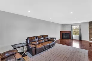 34 Giant Oak Dr, Economy, PA 15005 - Photo 11