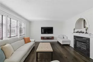 130 Maclaine Dr, Collier Township, PA 15106 - Photo 13