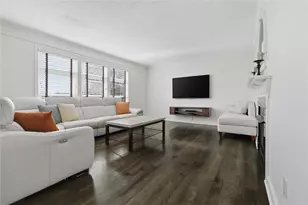 130 Maclaine Dr, Collier Township, PA 15106 - Photo 11