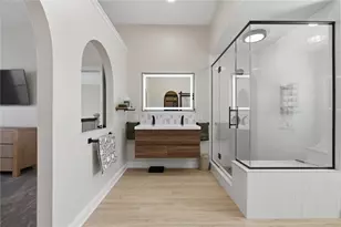 130 Maclaine Dr, Collier Township, PA 15106 - Photo 27