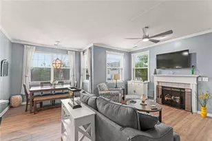 321 Memorial Dr, Cecil, PA 15317 - Photo 5