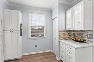 321 Memorial Dr, Cecil, PA 15317 - Photo 9