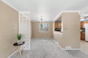 106 Westminster Dr, Pittsburgh, PA 15147 - Photo 7