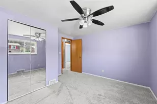 106 Westminster Dr, Pittsburgh, PA 15147 - Photo 17