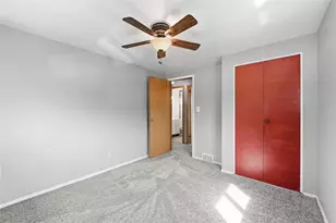 106 Westminster Dr, Pittsburgh, PA 15147 - Photo 19