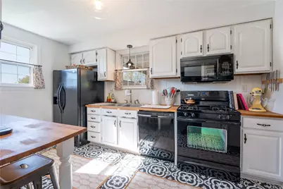 710 Brinker Ave, Latrobe, PA 15650 - Photo 11