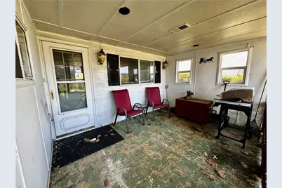 25 Hallam Ave, Meadowlands, PA 15347 - Photo 15