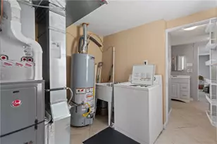 106 S 10th St, Pittsburgh, PA 15203 - Photo 11