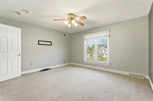 3053 Canterbury Dr, Hampton, PA 15101 - Photo 29