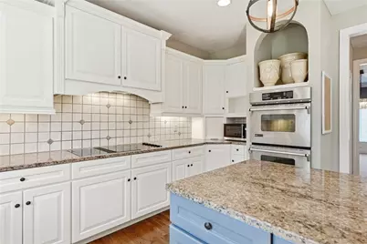 3053 Canterbury Dr, Hampton, PA 15101 - Photo 17