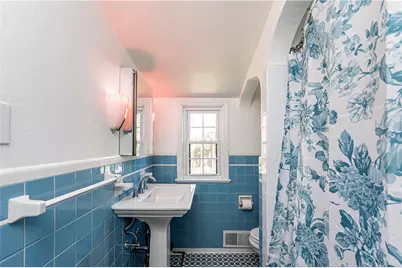 217 Monroe Dr, Pittsburgh, PA 15229 - Photo 23