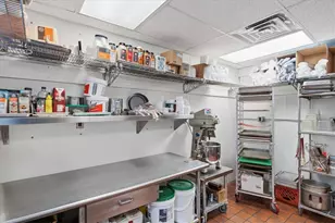 318 New York Ave, Rochester, PA 15074 - Photo 29