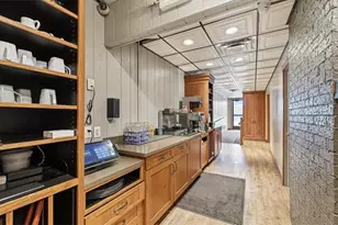 318 New York Ave, Rochester, PA 15074 - Photo 9