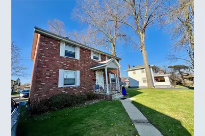 421 E Fairmont Ave, New Castle, PA 16105 - Photo 1