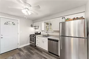 188 Kleber Rd, Pittsburgh, PA 15116 - Photo 9