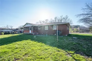 1700 State Route 119, Hempfield Township, PA 15601 - Photo 35