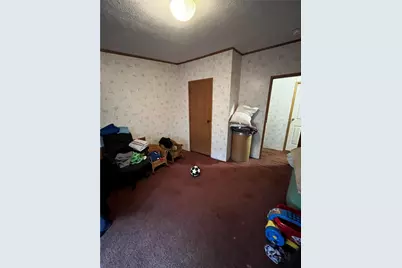 293 Garretts Run Rd, Manor Township, PA 16201 - Photo 11