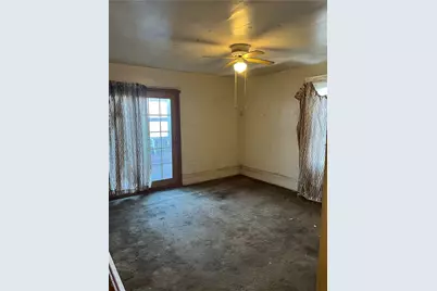 15 Holland Ave, Braddock, PA 15104 - Photo 7