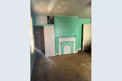 15 Holland Ave, Braddock, PA 15104 - Photo 5