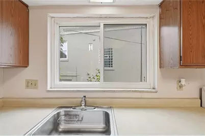 1304 S Negley Ave, Pittsburgh, PA 15217 - Photo 17