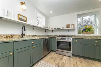 4978 South Pioneer Rd, Hampton, PA 15044 - Photo 13