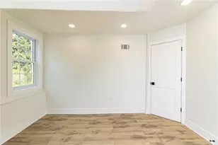 4978 S Pioneer Rd, Hampton, PA 15044 - Photo 29