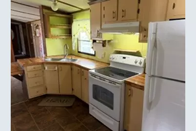 45 Grant St, Fredonia, PA 16124 - Photo 9