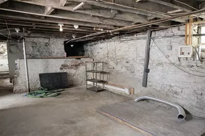 504 Meadow Ave, Charleroi Boro, PA 15022 - Photo 17