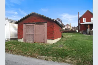 901 Broadway Ave, East Butler Boro, PA 16029 - Photo 15