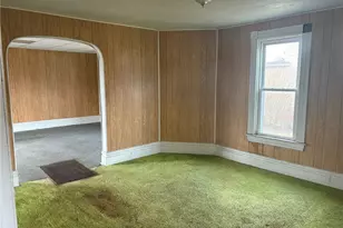 901 Broadway Ave, East Butler Boro, PA 16029 - Photo 3