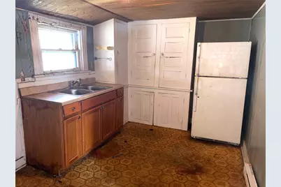 901 Broadway Ave, East Butler Boro, PA 16029 - Photo 7