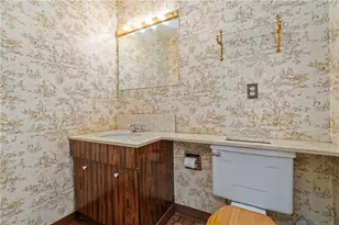 1150 Bower Hill Rd, Pittsburgh, PA 15243 - Photo 17