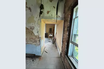 37 Division St, Greensburg, PA 15601 - Photo 11