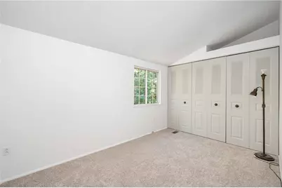 153 Rossmor Ct, Ross Twp, PA 15229 - Photo 17