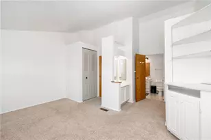 153 Rossmor Ct, Ross Twp, PA 15229 - Photo 21